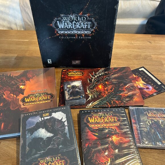 WORLD OF WARCRAFT Cataclysm Collector's Edition PC Game 2010 MINT - Picture 1 of 13